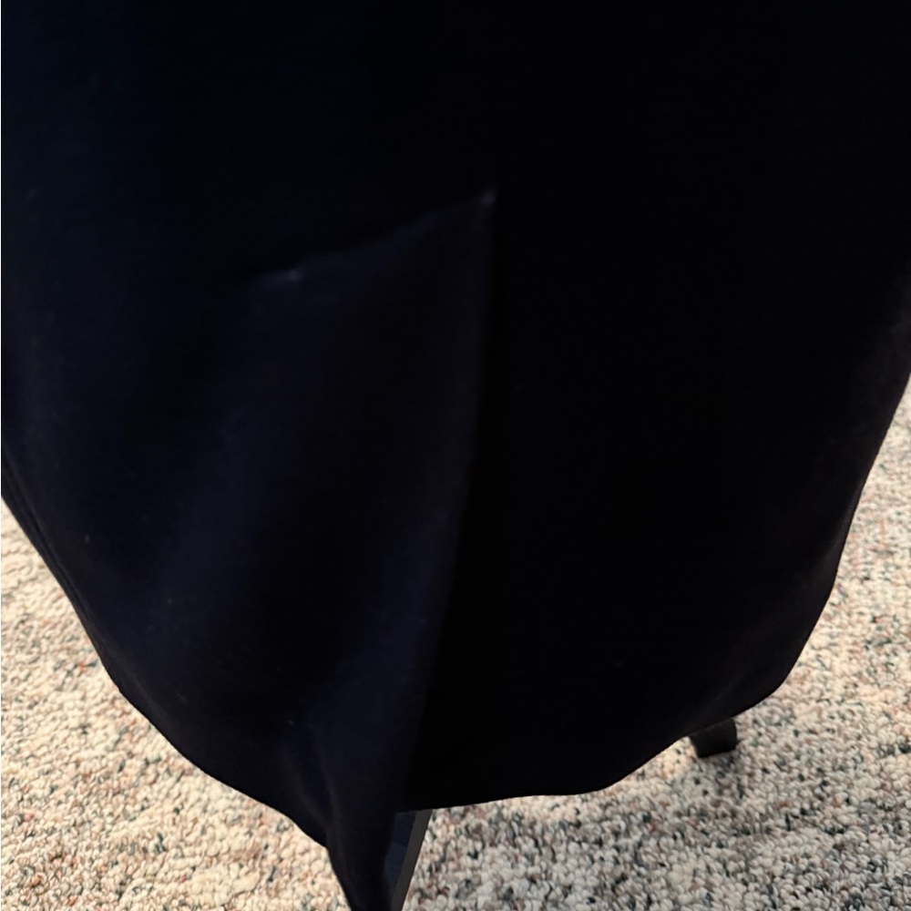 SACHI Elegant Black Trench Coat - Picture 5 of 6